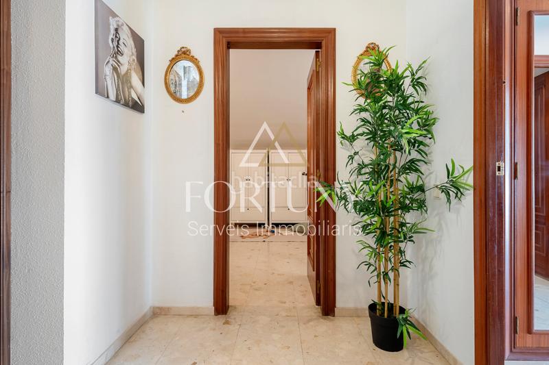 Foto 4200a69b-4fcf-4c97-86b9-9c9310e6225f. Xalet amb xemeneia calefacció aparcament piscina a Cambrils