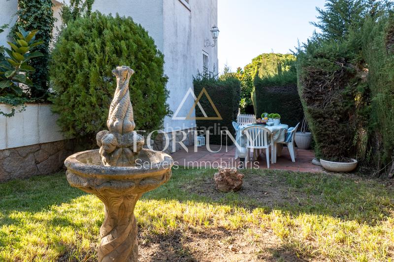 Foto 6dfd2c67-e719-4592-90bd-b3d1601262e4. Xalet amb xemeneia calefacció aparcament piscina a Cambrils