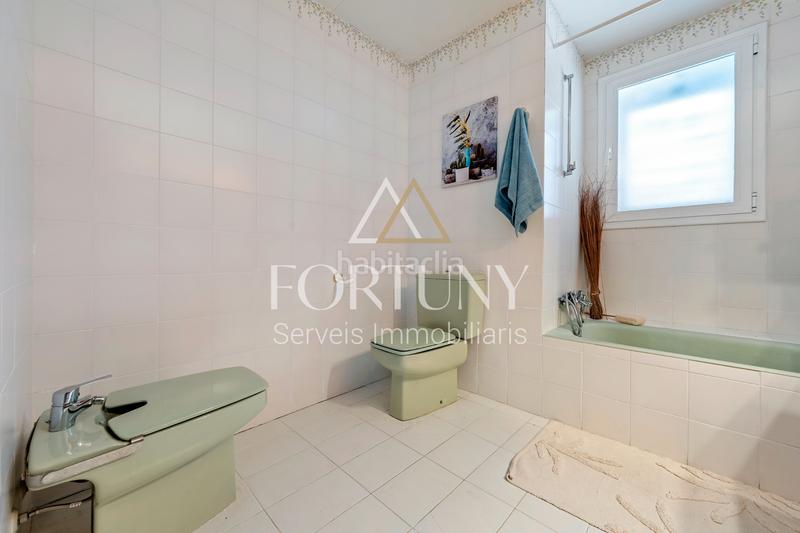 Foto a2159e11-5764-4acb-bd9e-68eca2f912ee. Xalet amb xemeneia calefacció aparcament piscina a Cambrils