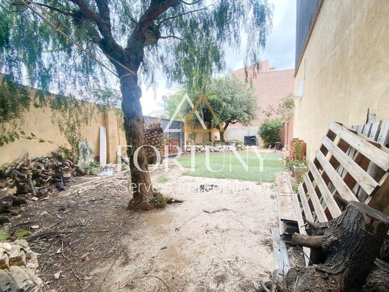 Foto 96e944de-78cd-4d62-9ad6-8fde49b1a63a. Terreno residenziale in avinguda del mil·lenari 48 in Cambrils