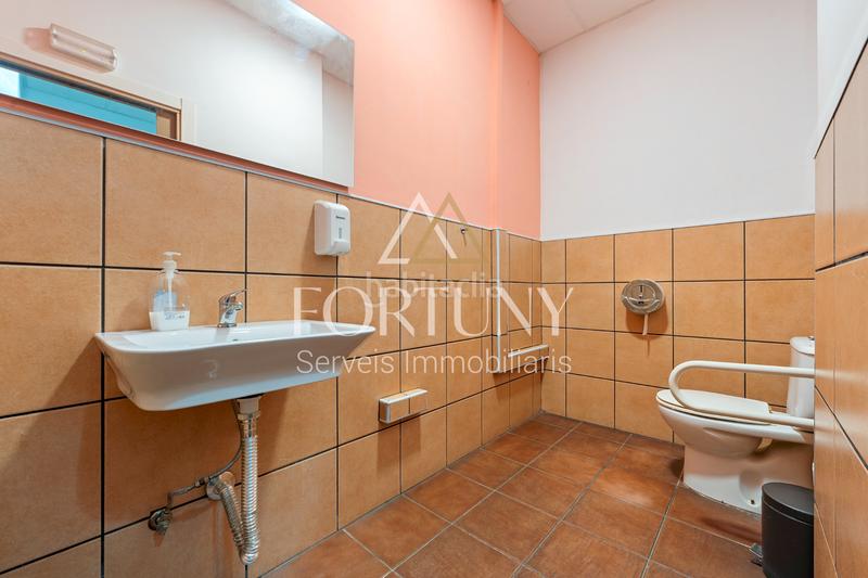 Foto 88b94a2d-b5e1-4685-bc8c-d6691f843770. Business premise in Port - Horta de Santa Maria Cambrils