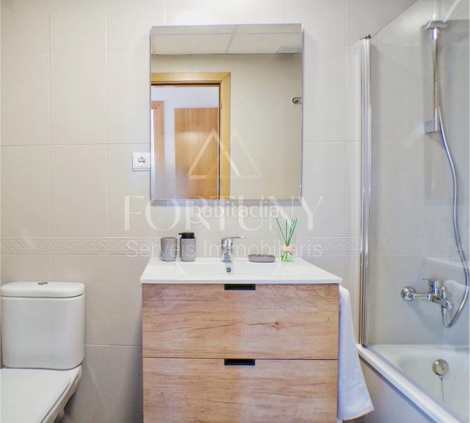 Foto 2b147424-e423-4c75-9cba-8a98c6198661. Appartamento in passeig del mediterrani 65 in Passeig Marítim Miami Platja