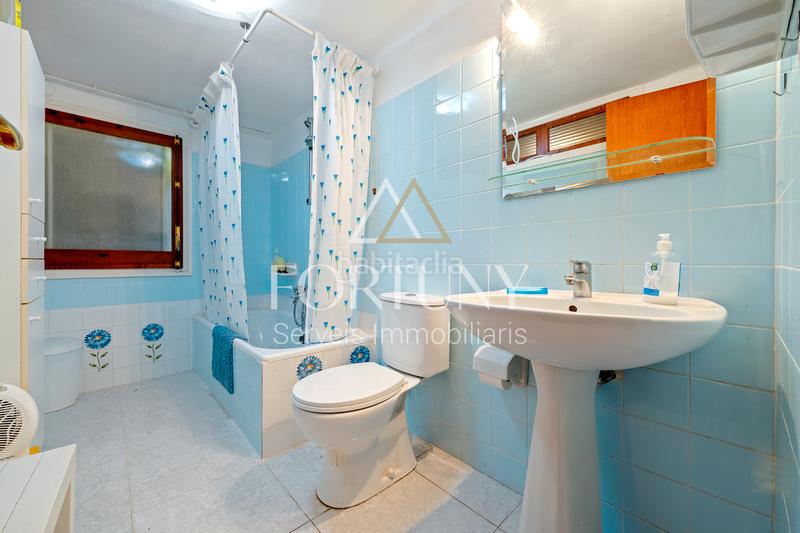 Foto 3c8e609b-1549-4ecb-8643-196183a28a4b. Casa impresionante casa espaciosa en Pratdip