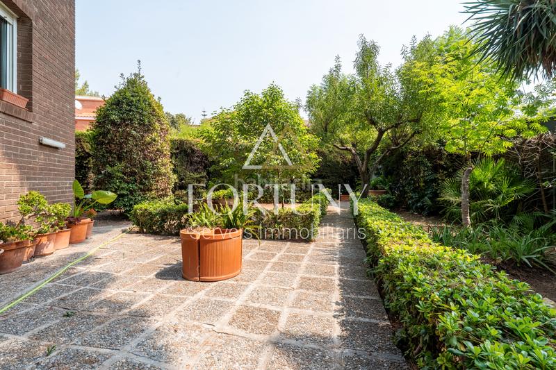 Foto 7b72fab9-121b-4941-9ff8-ea9ed0f33997. Maison avec chauffage parking piscine dans Covamar Salou