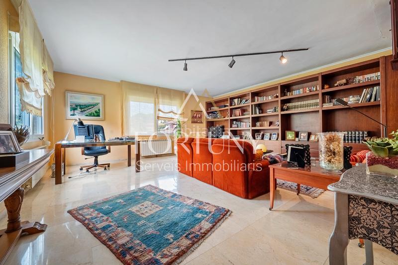 Foto a16f6f5f-02dd-4950-a2b0-f3ee53769b71. Maison avec chauffage parking piscine dans Covamar Salou