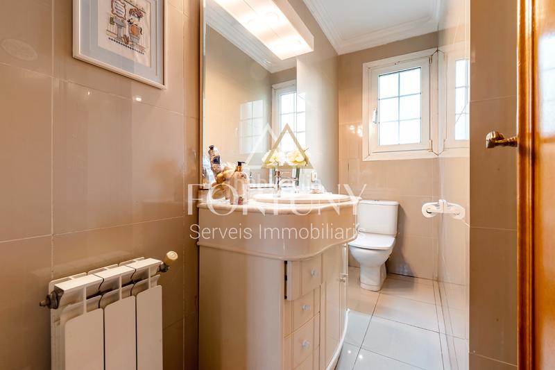 Foto adb0fd2e-9578-40cb-a117-3a380db91b88. Maison avec chauffage parking piscine dans Covamar Salou