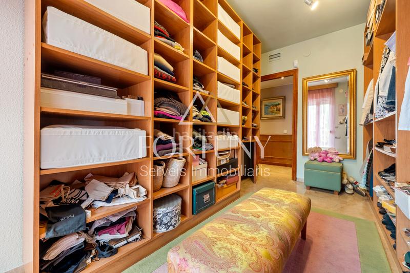 Foto b4298b0e-d97c-4ab1-921b-81182f748806. Maison avec chauffage parking piscine dans Covamar Salou