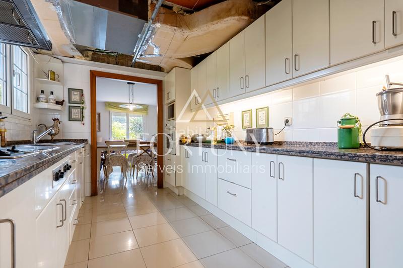 Foto e54cda47-5f9e-412a-aa51-fe4ba9789817. Maison avec chauffage parking piscine dans Covamar Salou