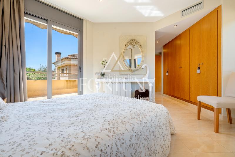 Foto e4bf89be-041d-469e-abc0-b055489a3b12. Casa aparellada amb aparcament piscina a Regueral - Prat d'en Forés Cambrils