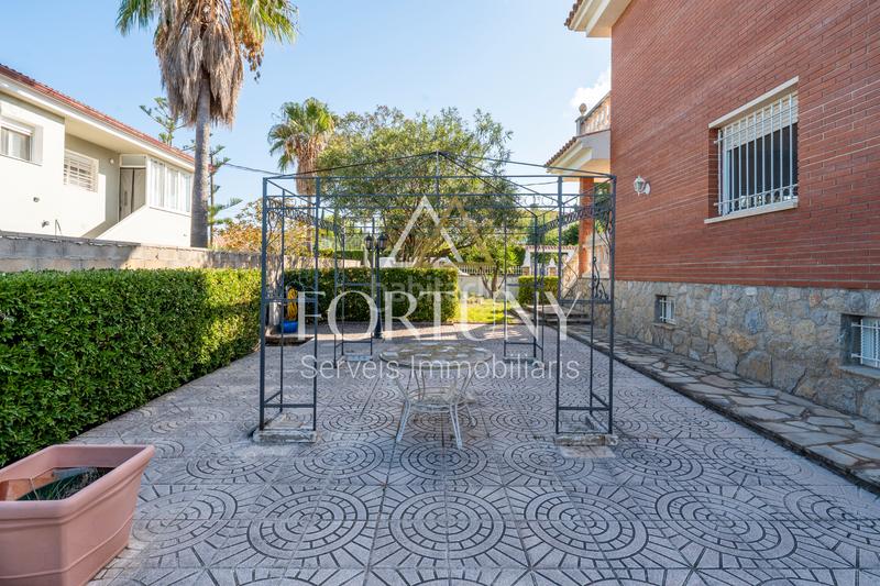 Foto 654e56f2-3752-4bba-a31e-4c8531375d30. Haus in carrer bruselas 12 in Poble Mont-roig del Camp