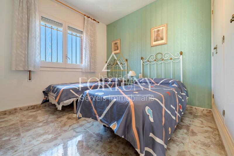 Foto aec3baca-817b-48f4-ad03-4c5533c2c99e. Haus in carrer bruselas 12 in Poble Mont-roig del Camp