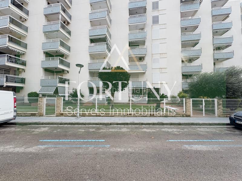 Foto a74e8c40-be9c-4523-8153-b4ddb4a7816b. Estudio  en primera línea de mar en Platja de Llevant Salou