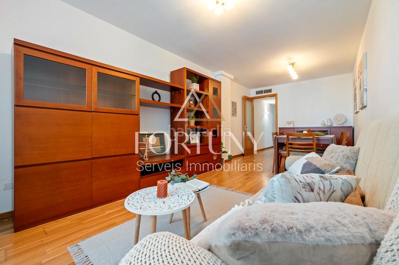 Foto 2f8d4168-71a3-4b15-b3b0-8efc7a77df6c. Pis a avinguda de la independència 11 a casc antic - nou Cambrils Cambrils