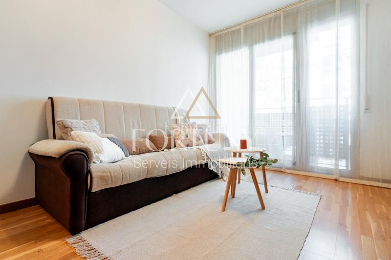 Foto 67eb99b3-e03d-4b2e-a6be-ab950590b5d1. Pis a avinguda de la independència 11 a casc antic - nou Cambrils Cambrils