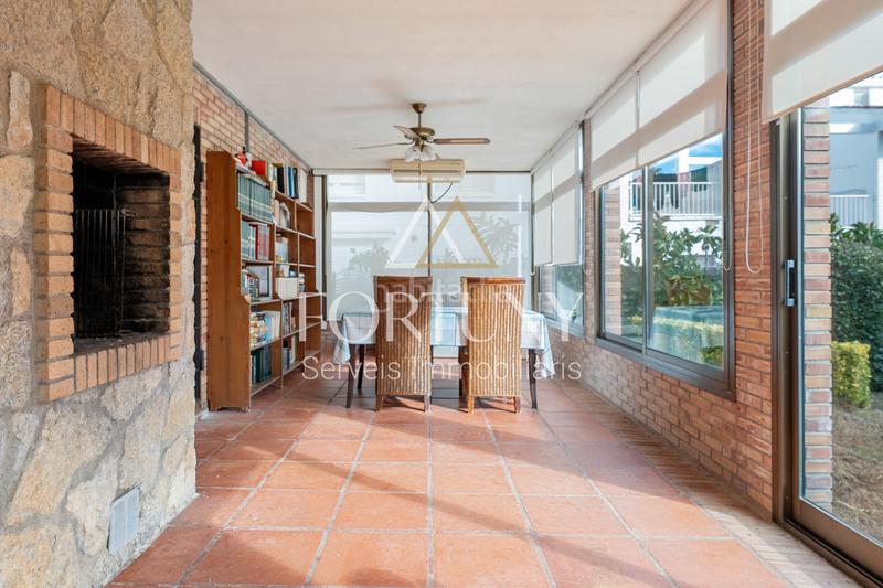 Foto 5ff433a3-feef-4706-8c36-30b22af2a62b. Chalet with fireplace heating parking pool in Els Tallats - Mas Olivé Cambrils