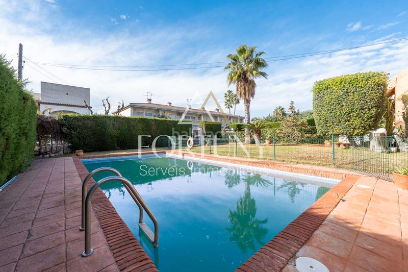Foto 8e9e9e91-899f-429f-acba-cf0a76c1532b. Chalet with fireplace heating parking pool in Els Tallats - Mas Olivé Cambrils