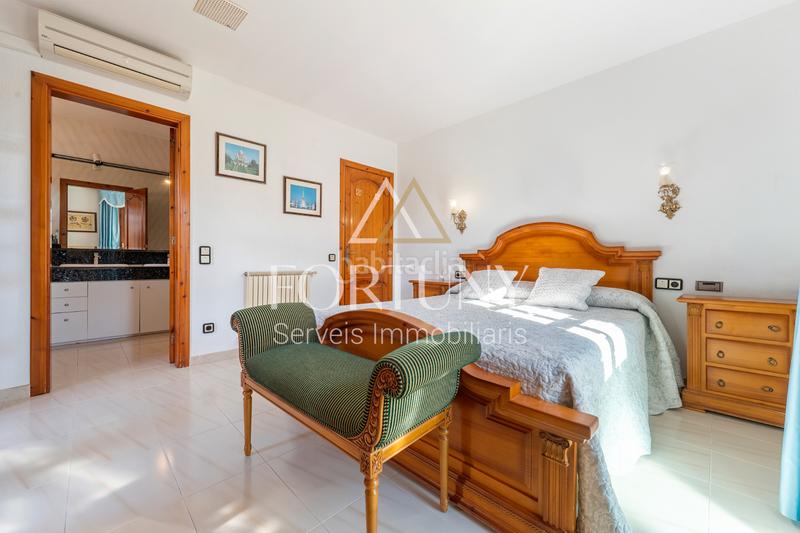 Foto 920884e1-3822-4053-b93a-7787684b1166. Chalet with fireplace heating parking pool in Els Tallats - Mas Olivé Cambrils