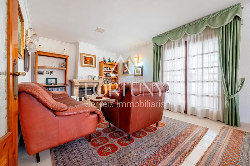 Foto e9b364cc-ba76-4b4c-b72a-ae068139e7b6. Chalet with fireplace heating parking pool in Els Tallats - Mas Olivé Cambrils