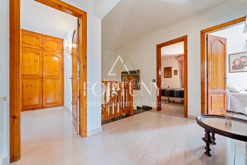 Foto f102a084-1dc3-4240-afd2-a5b1e20bbc97. Chalet with fireplace heating parking pool in Els Tallats - Mas Olivé Cambrils