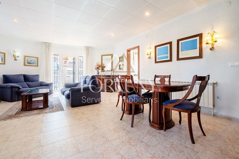 Foto 3daeea62-6f99-40c9-8f00-754377739240. Casa amb aparcament a Regueral - Prat d'en Forés Cambrils