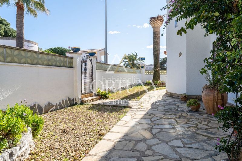 Foto b674a973-055d-4384-a597-8d4d5e42397e. Casa amb aparcament a Regueral - Prat d'en Forés Cambrils