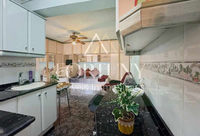 Foto 448706fb-4440-437e-8d04-b1a1c9e12e81. Estudi a Platja de Llevant Salou