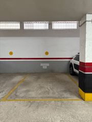 Rent Car parking in Port - Horta de Santa Maria. Garaje en alquiler en cambrils