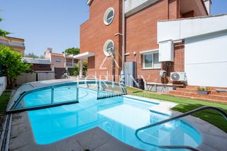 Maison  Farena 6 a. Casa en venta en cambrils