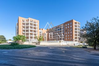 Pis a Carrer de ventura gassol. Piso en venta en viñols