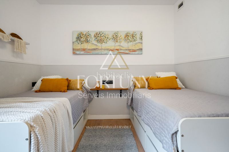Foto db56d6e8-82fe-4be1-904d-70426a8a8ddc. Pis amb aparcament a casc antic - nou Cambrils Cambrils