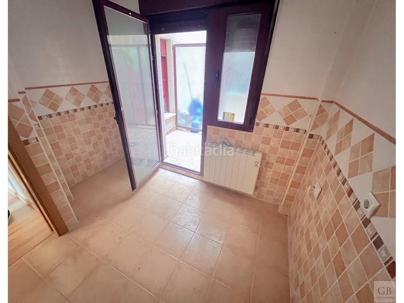 Foto 1fee9d5d-a584-4bf1-9265-ac00898aa2c0. Piso gb gestión inmobiliaria vende piso en Malagón