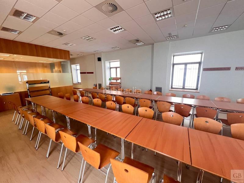 Foto 563e7120-f477-4e87-8969-29b2cf460cd1. Local commercial dans Consuegra