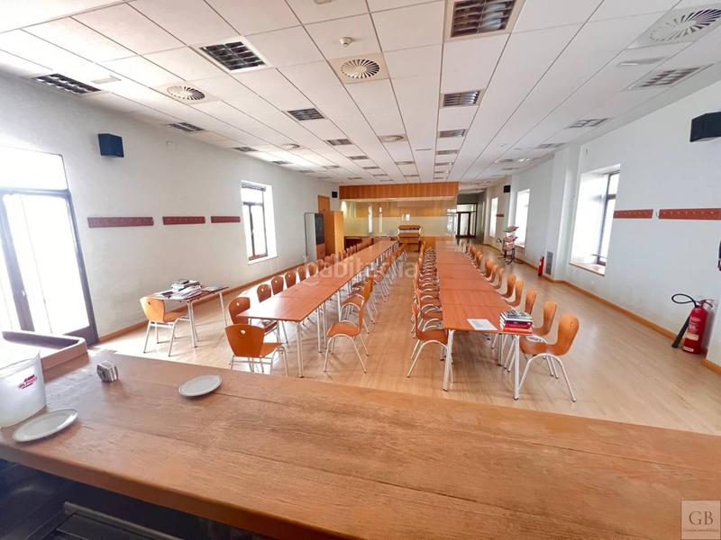 Foto 9d291f67-8b50-441c-a100-5795dc000d6d. Local commercial dans Consuegra