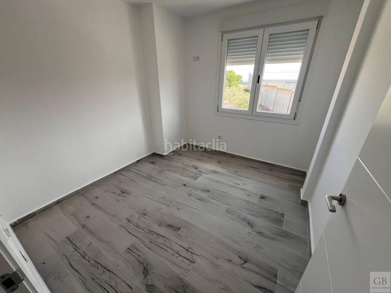 Foto 08cd9959-1db9-4fcd-a2bf-855b1fea822f. Casa adosada gb gestión inmobiliaria vende chalet en Almonacid de Toledo