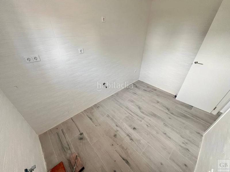 Foto 1a88b4e0-1d95-4087-9d40-493d2e8d7dec. Casa adosada gb gestión inmobiliaria vende chalet en Almonacid de Toledo