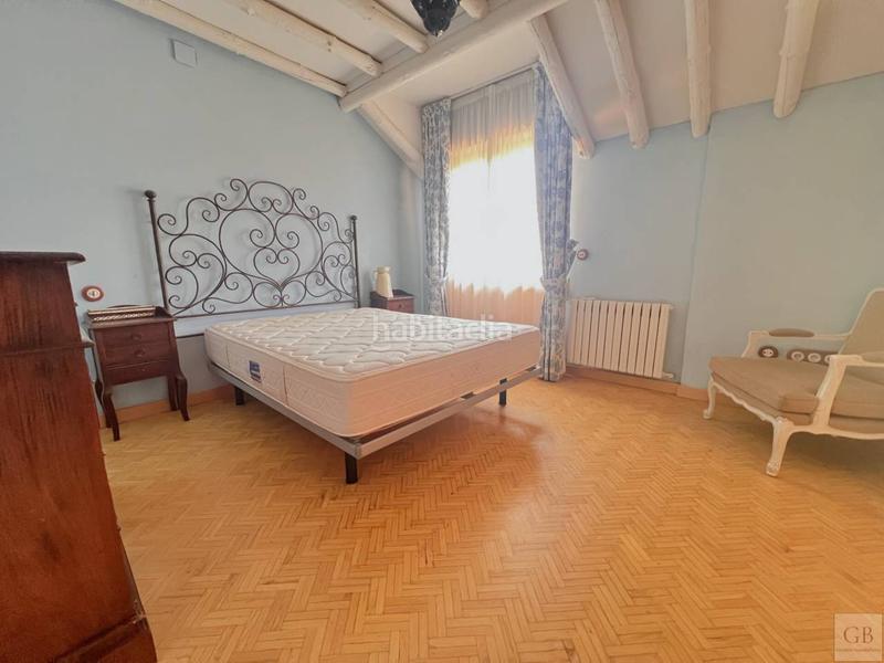 Foto 220dd699-21b3-4f95-9940-118d92a183a9. Casa adossada amb calefacció aparcament a Los Cigarrales-La Bastida Toledo