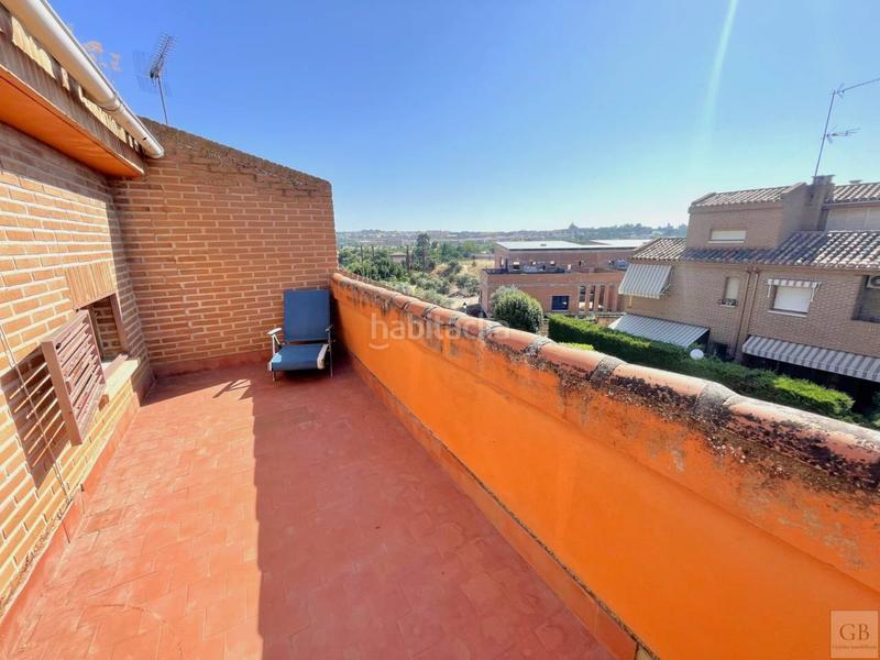 Foto 4f814f88-113a-4b35-9b30-cbb92edada92. Casa adossada amb calefacció aparcament a Los Cigarrales-La Bastida Toledo