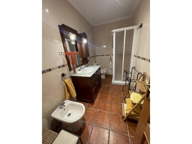 Foto 0a68a871-b5e4-4627-9bb3-eeea10a2b407. Miete haus mit parking in Pepino