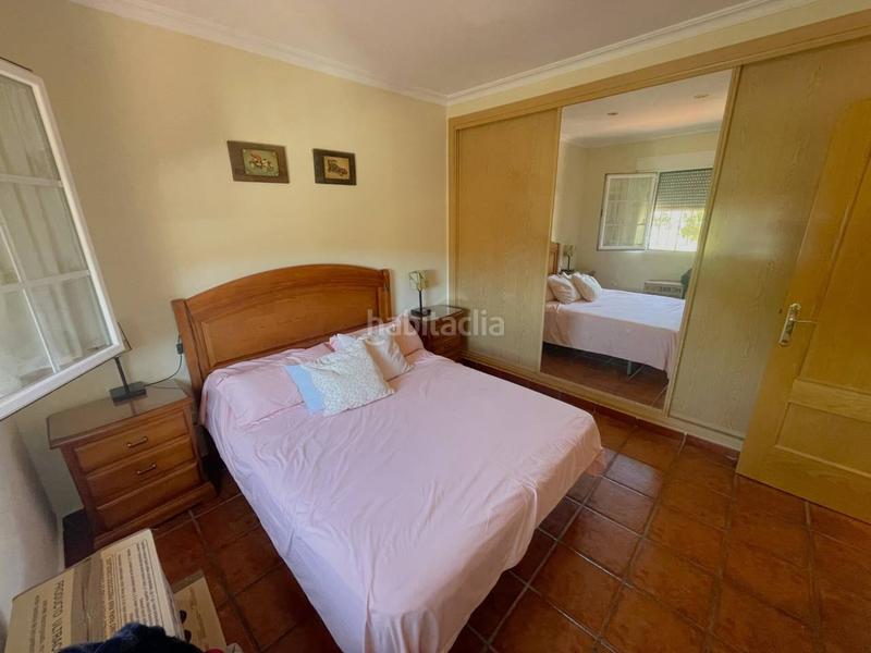 Foto 37ebb367-d2b5-4524-bbb2-472d8942f880. Miete haus mit parking in Pepino