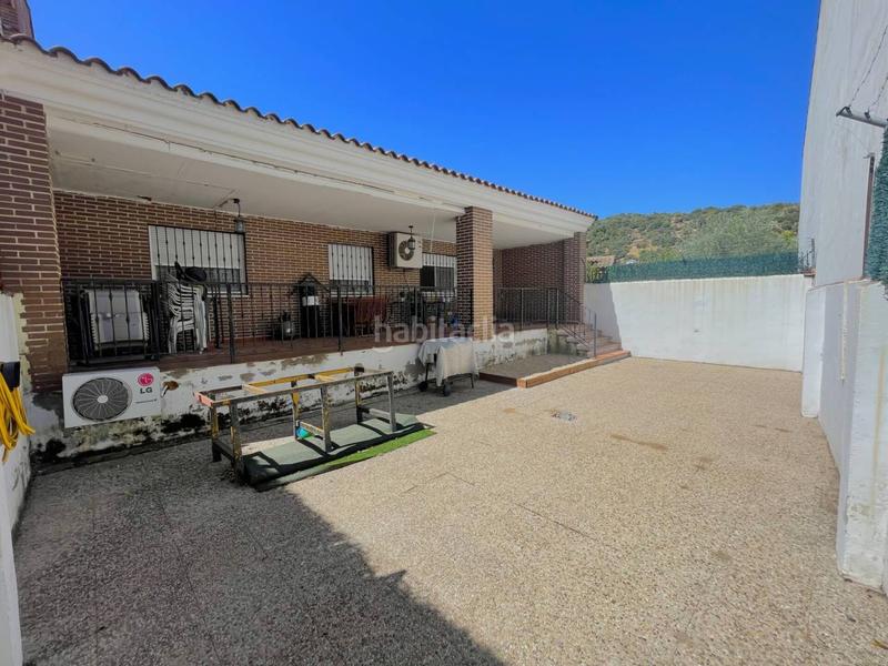 Foto 9ba9fabd-42c1-4f3c-b1f1-6107dd4de67d. Miete haus mit parking in Pepino