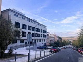 Lloguer Pis  Cabrahigos. Gb gestión inmobiliaria alquila piso en sta. barbara, toledo