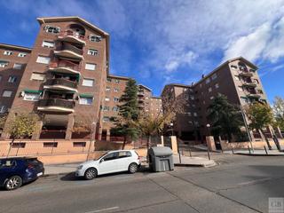 Appartement  Buenavista. Gb gestión inmobiliaria vende excelente piso en toledo