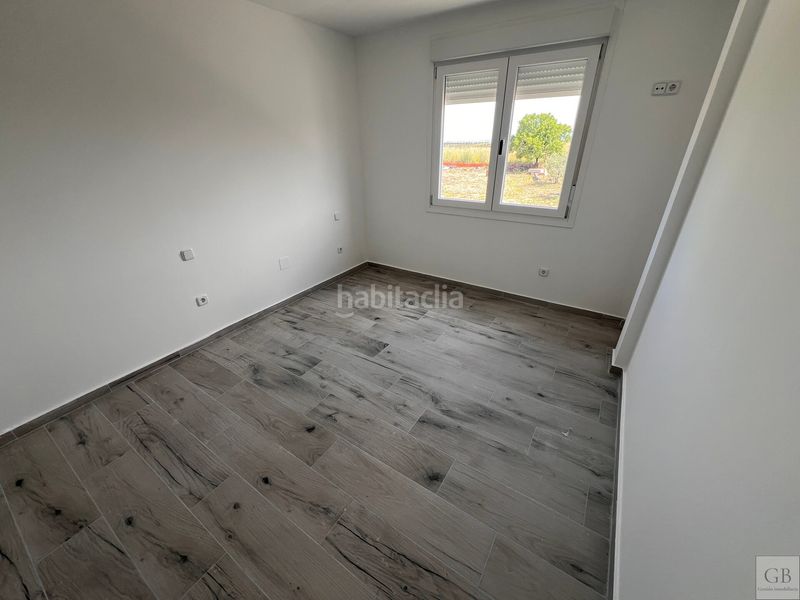 Foto a1a2f0e4-3bbb-4989-ad1b-a95a97266259. Chalet con riscaldamento parcheggio in Almonacid de Toledo