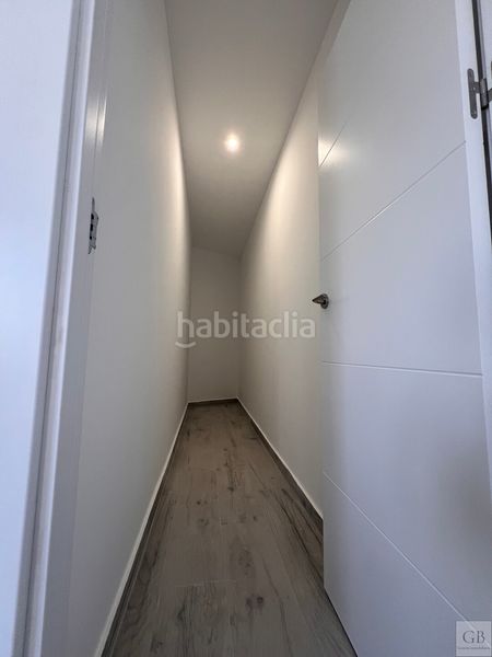 Foto dd548884-2c82-4aec-8f50-621cc7fbe9e0. Chalet con riscaldamento parcheggio in Almonacid de Toledo