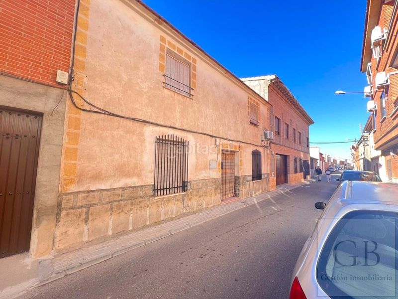 Foto 23719151-4a68-4a64-9574-190057c9ac52. Chalet casa en venta en Consuegra