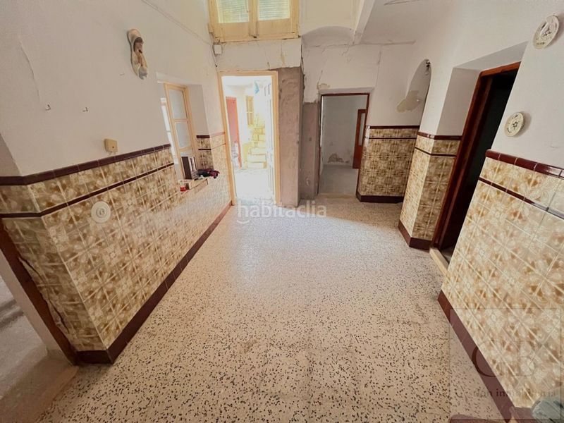 Foto b09b030b-5e23-427b-ac13-01bb96bdf7ab. Chalet casa en venta en Consuegra