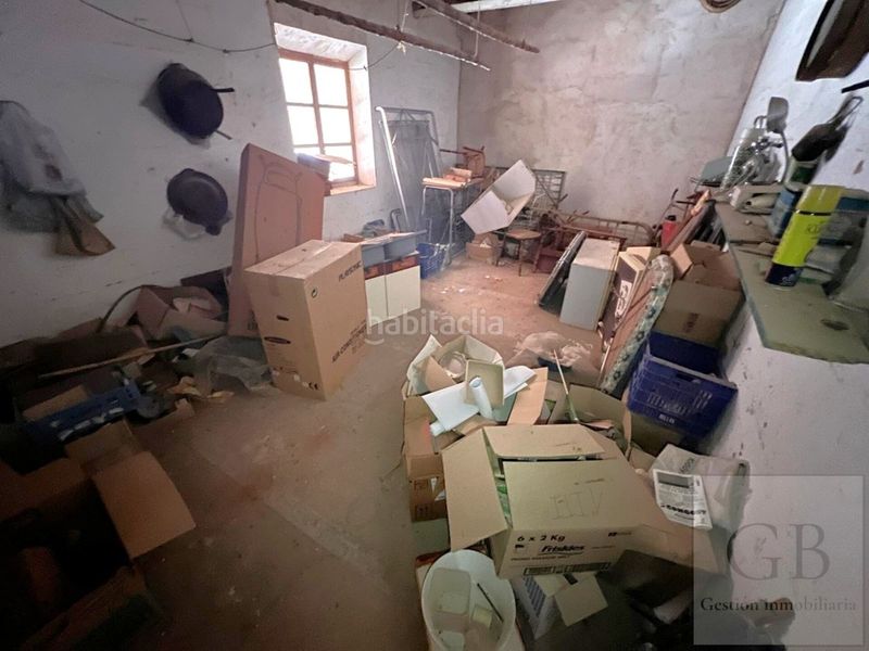 Foto b82908e3-2e9b-46c5-8c2c-58610c6dd611. Chalet casa en venta en Consuegra