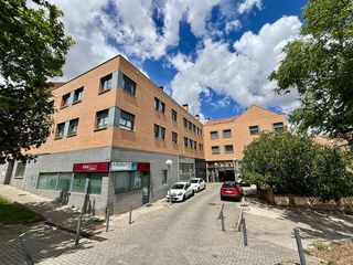 Lloguer Aparcament cotxe  Avenida de castilla la mancha. Pplazas de garaje en alquiler.