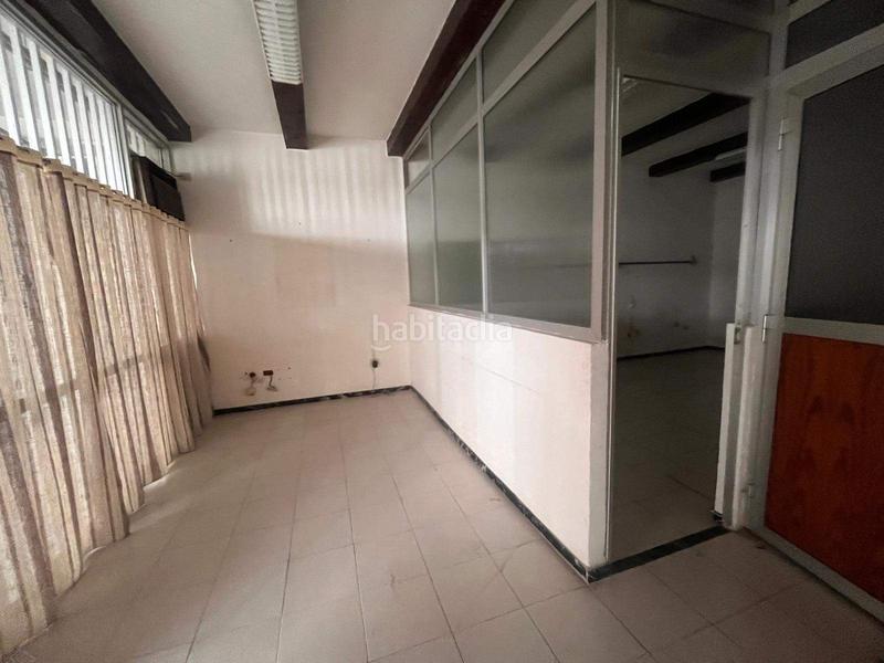 Foto c4fc7e38-48e6-4286-a9d3-de26bb31f392. Local comercial a San Fernando San Bartolomé de Tirajana