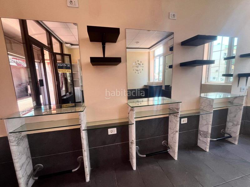 Foto 5eef34b5-fbdb-469c-9757-59bf1ec845d8. Alquiler local comercial calima homes alquila luminoso local en San Bartolomé de Tirajana